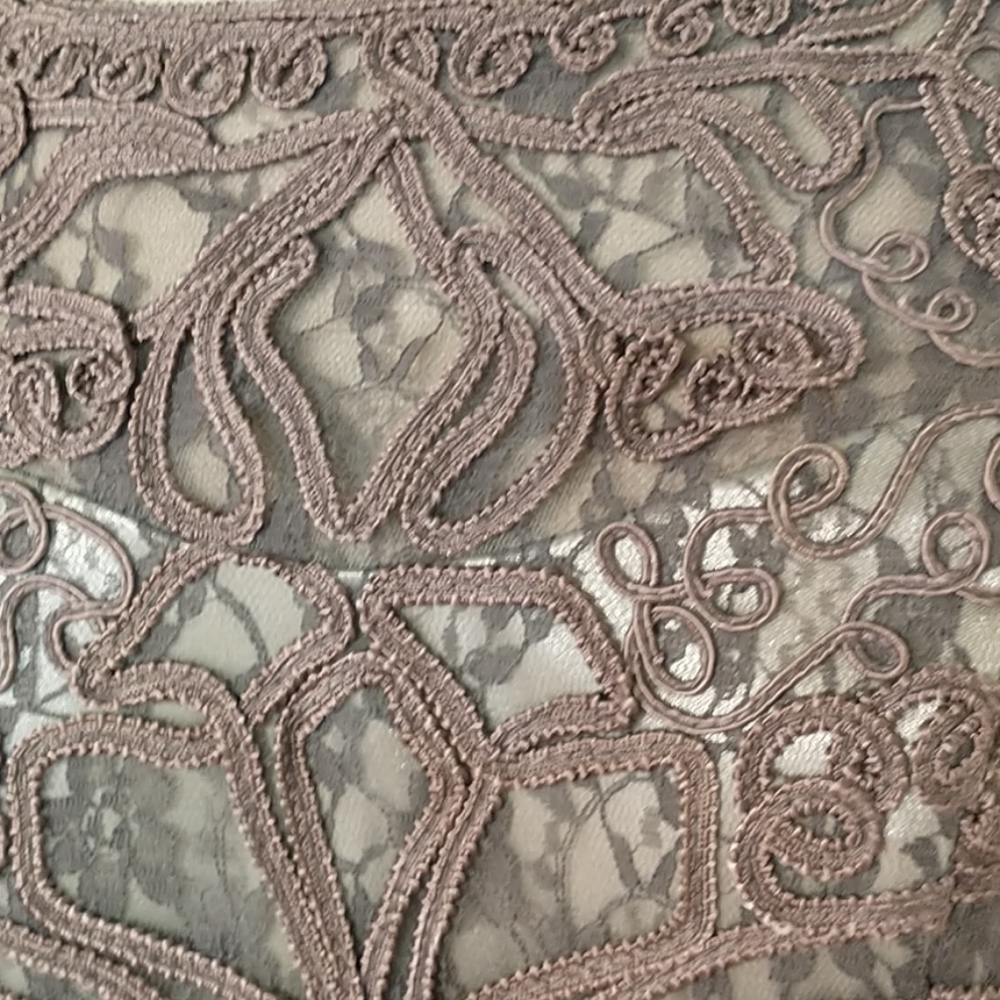 Precious Formals gown - Picture 2 of 6